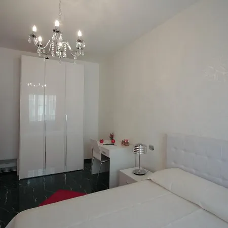 Apartment Affittacamere Cristal *